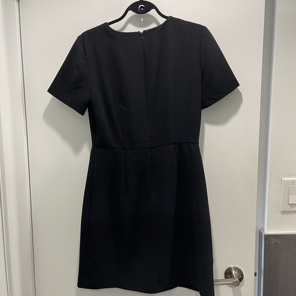 Club Monaco size 8 black dress - Picture 4 of 4